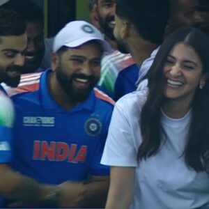 Virat Kohli & Rohit Sharma Dressing Room Banter Goes Viral